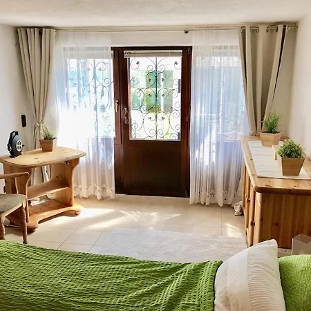 Holiday home Haus Mit Seeblick - Terrassen - Grosszugig Auf 2 Ebenen - Freistehend 1.000 Qm
