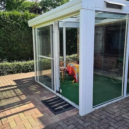 Haus Mit Seeblick - Terrassen - Grosszugig Auf 2 Ebenen - Freistehend 1.000 Qm Bringhausen
