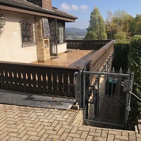 Haus Mit Seeblick - Terrassen - Grosszugig Auf 2 Ebenen - Freistehend 1.000 Qm Bringhausen