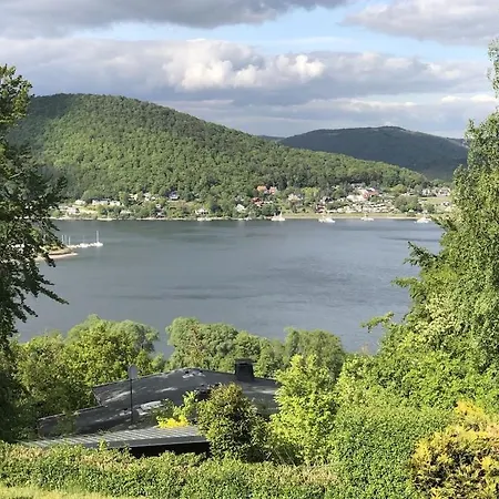 Haus Mit Seeblick - Terrassen - Grosszugig Auf 2 Ebenen - Freistehend 1.000 Qm