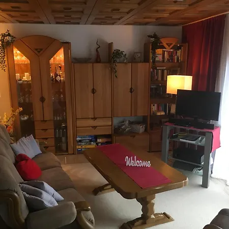 Haus Mit Seeblick - Terrassen - Grosszugig Auf 2 Ebenen - Freistehend 1.000 Qm